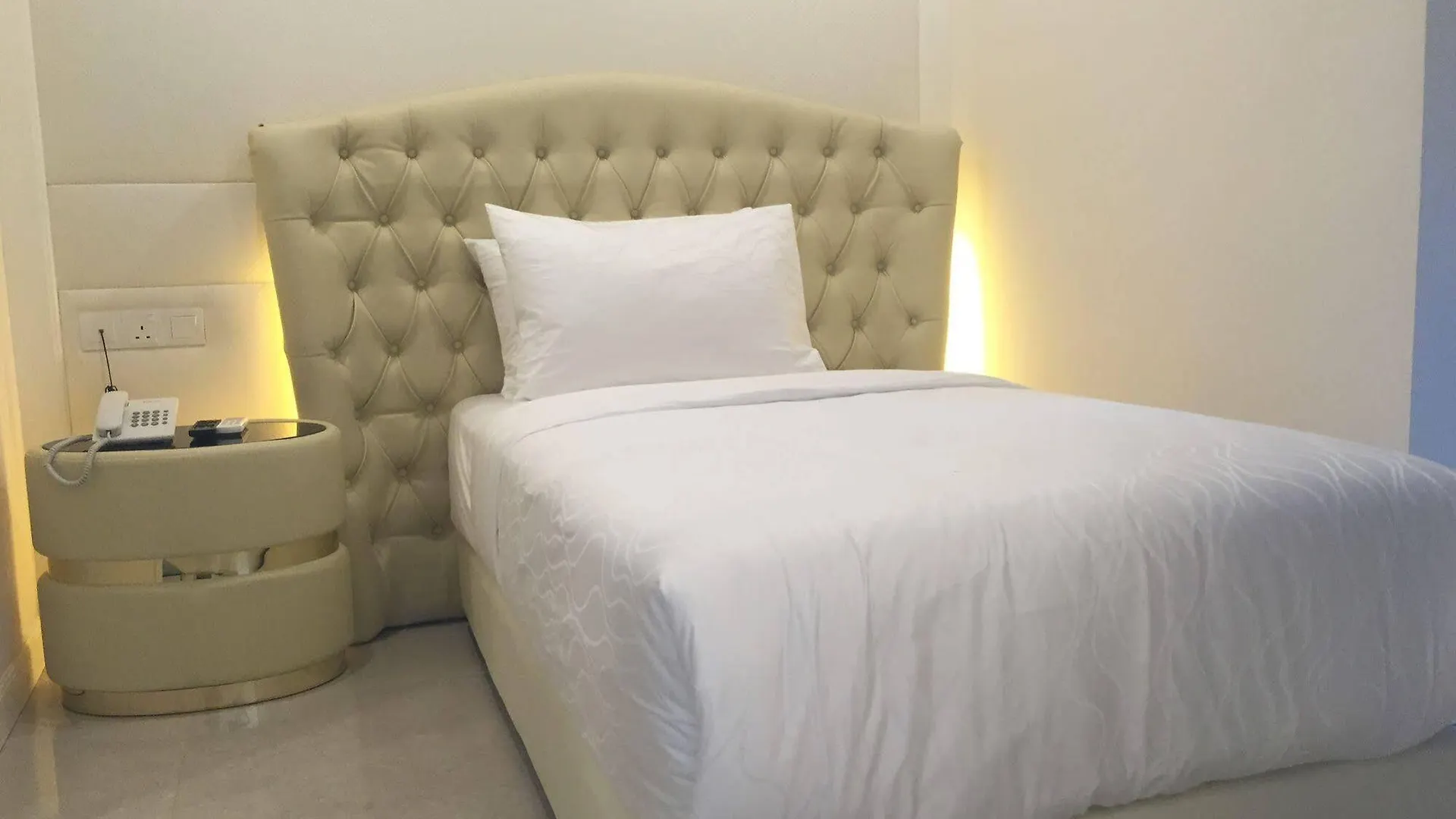 Ritzton Hotel Johor Bahru 3*,
