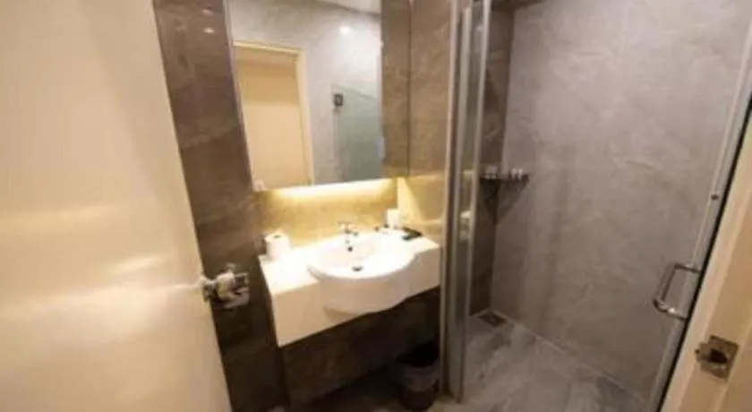 Ritzton Hotel Johor Bahru 3*,