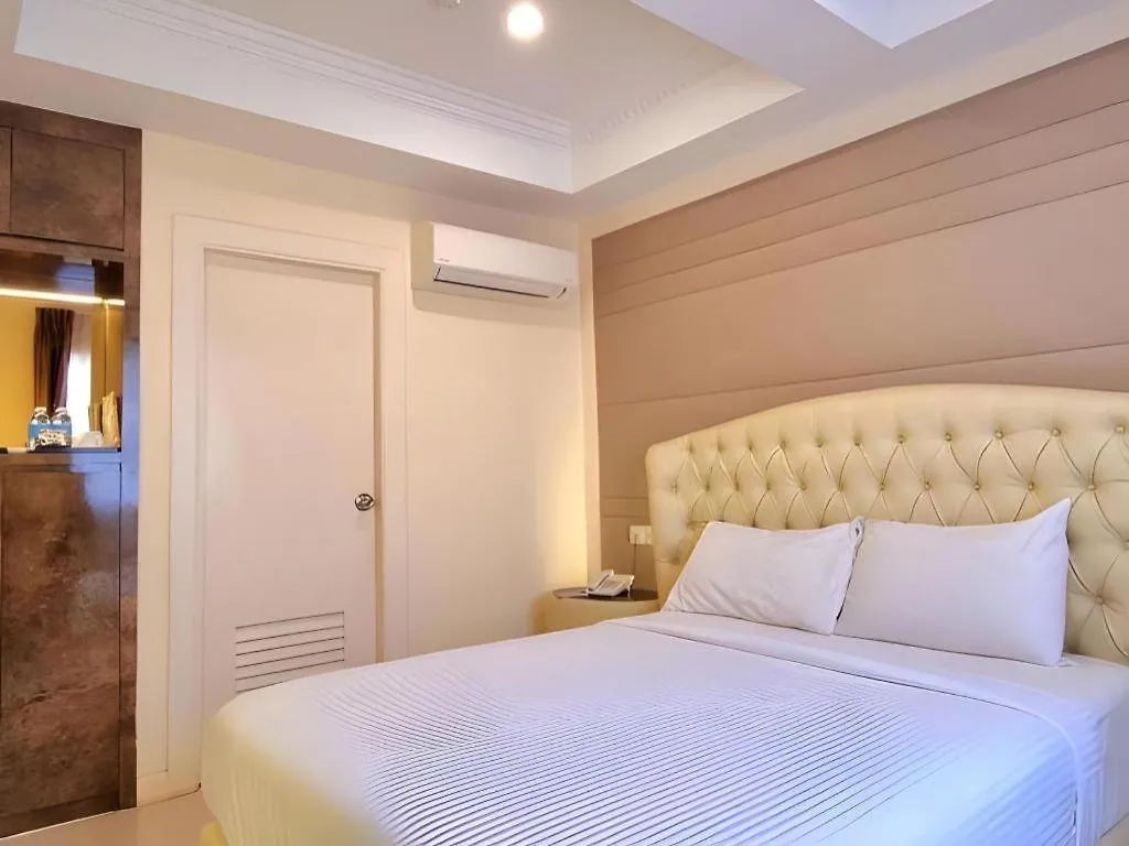 Ritzton Hotel Johor Bahru